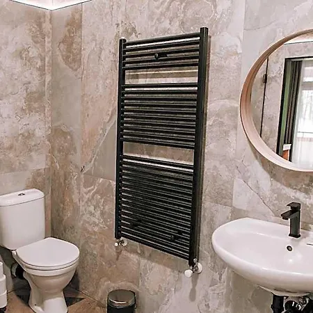 Hotel Park Sosto Mestecǎneşti